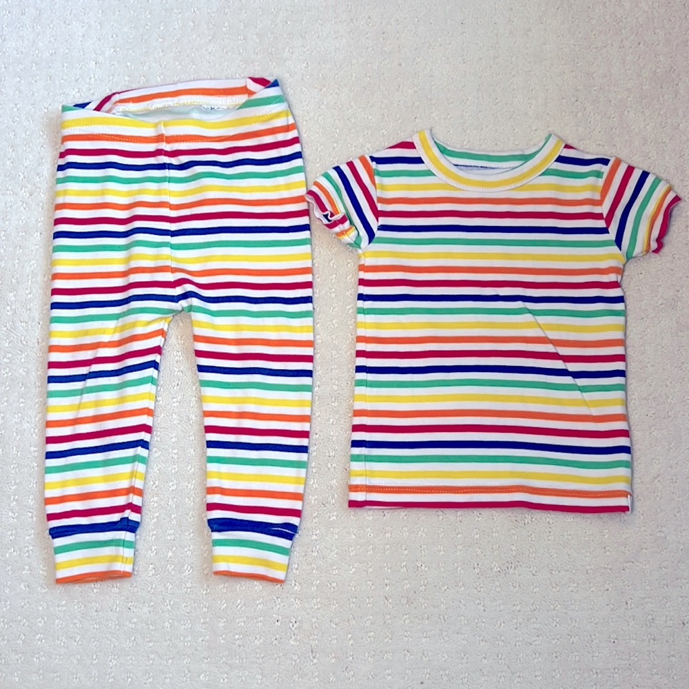Baby Gap Rainbow PJ’s - Organic Cotton - 12-18 Months